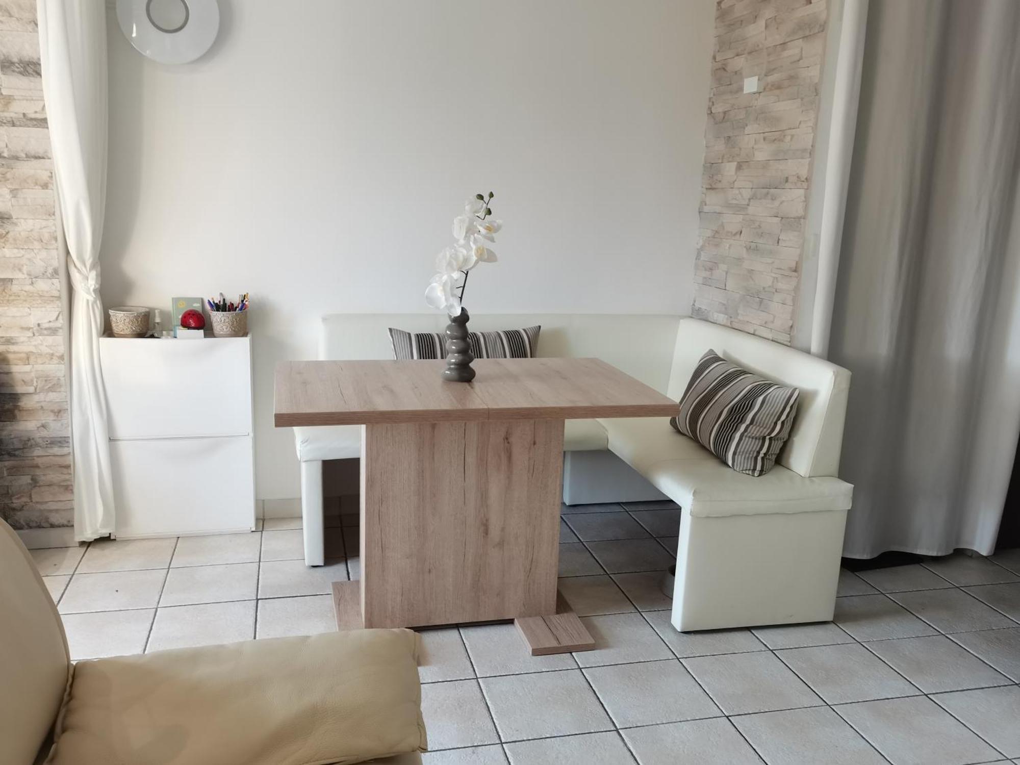 Charmant 2P Au Calme, Jardin, Piscine, Vue Panoramique Et Stationnement Villeneuve-Loubet Eksteriør bilde