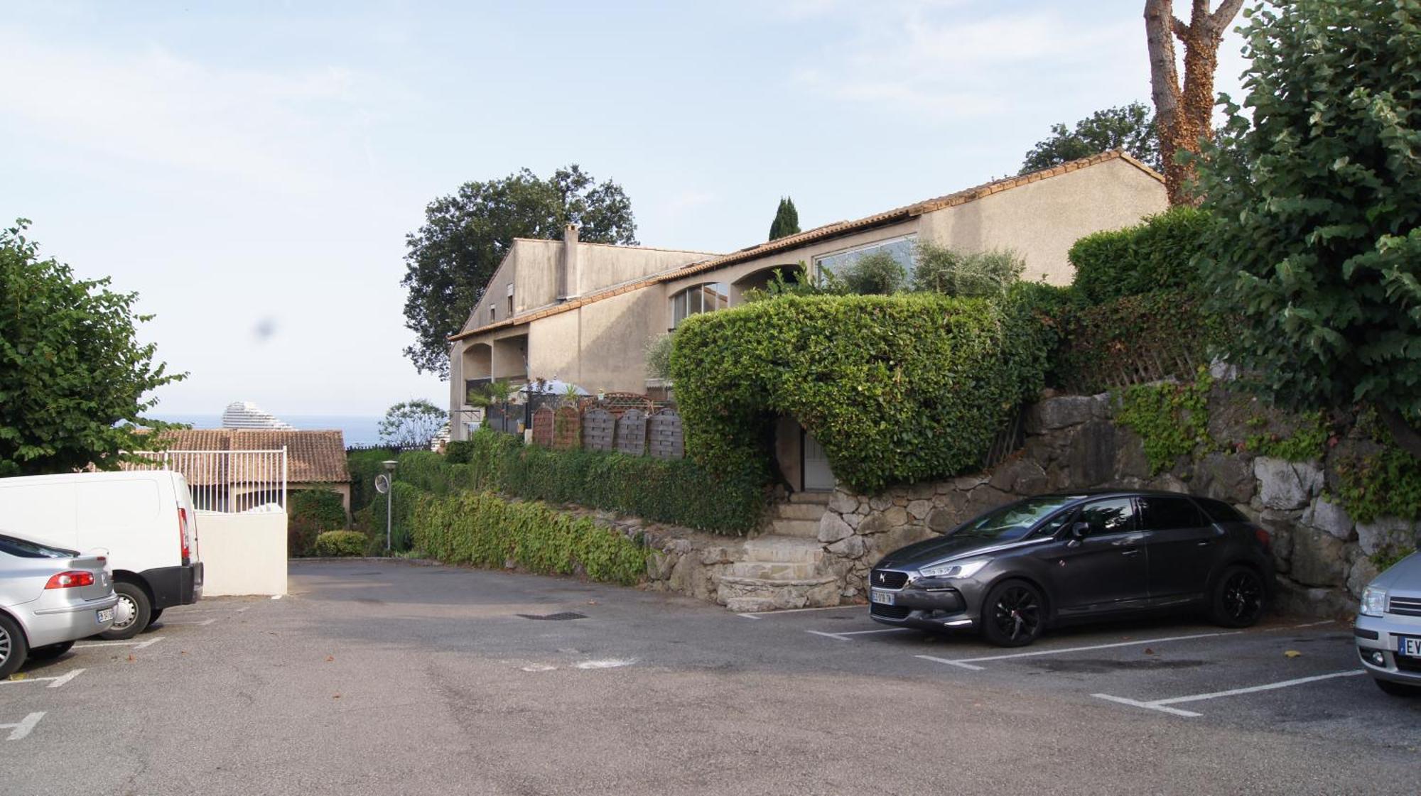 Charmant 2P Au Calme, Jardin, Piscine, Vue Panoramique Et Stationnement Villeneuve-Loubet Eksteriør bilde